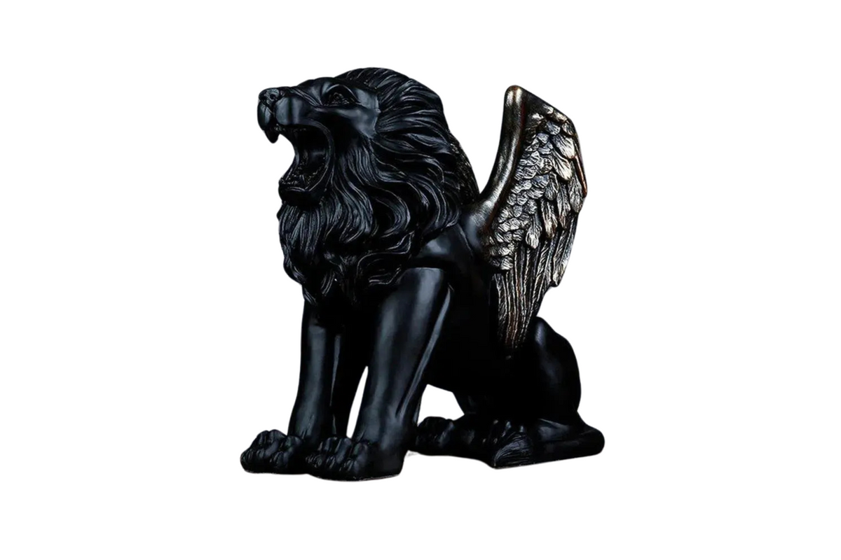 Lion on Stand Black/White