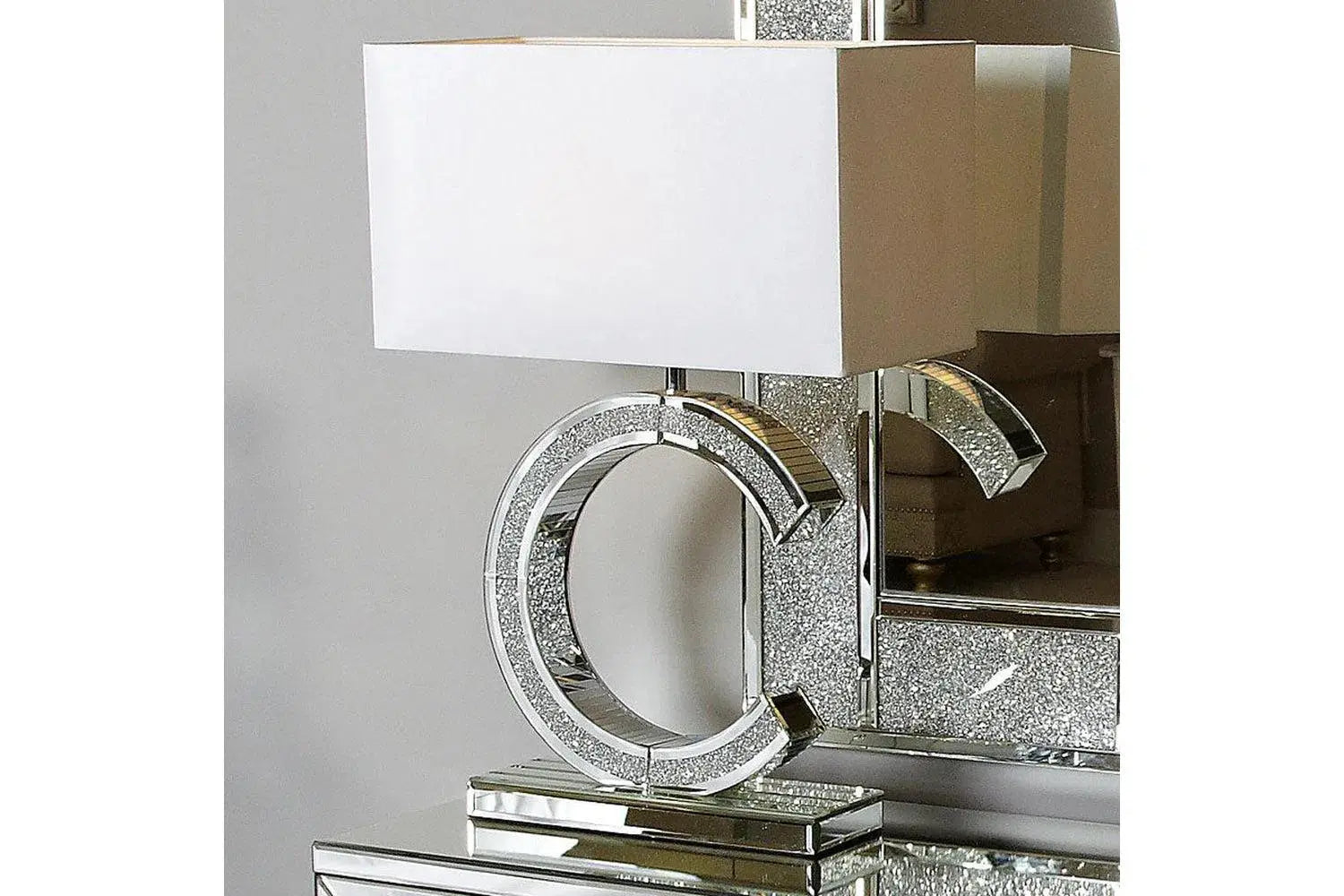 Adore Home Living Hazel Table Lamp